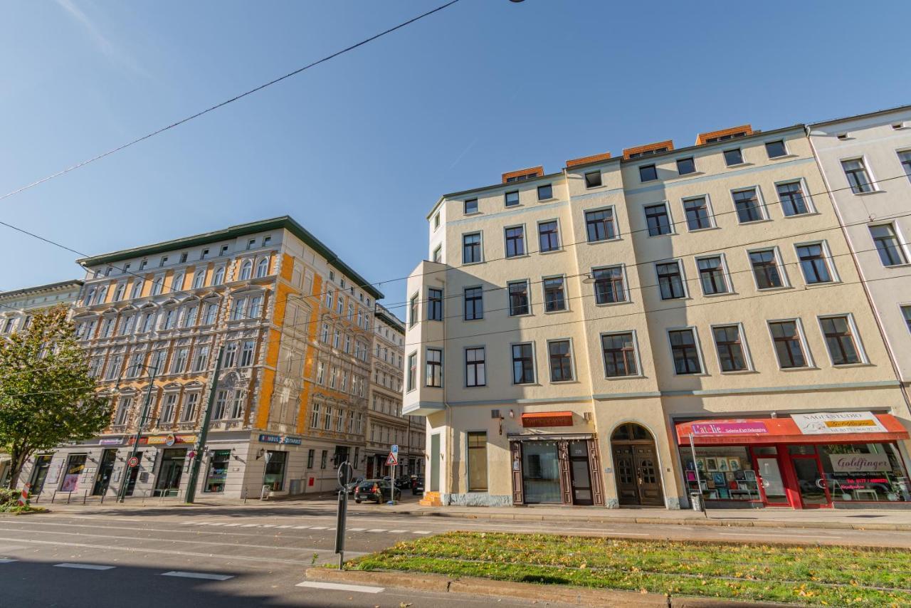 Helle Wohnung In Top-Lage, Hasselbachplatz - Altstadt, W-Lan, 4 Schlafplaetze มัคเดอบวร์ก ภายนอก รูปภาพ